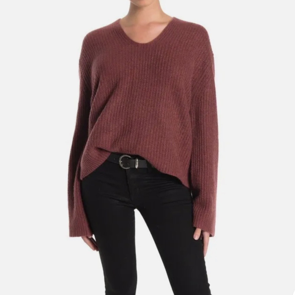 Skull Cashmere Wide Sleeve Sweater